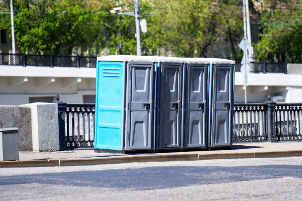 Portable Toilet Options We Offer in Clearwater, FL