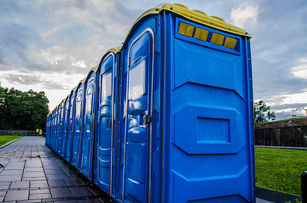 Best Portable bathroom rental  in Clearwater, FL